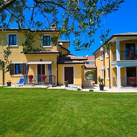 Teo Apartments Фунтана Экстерьер фото