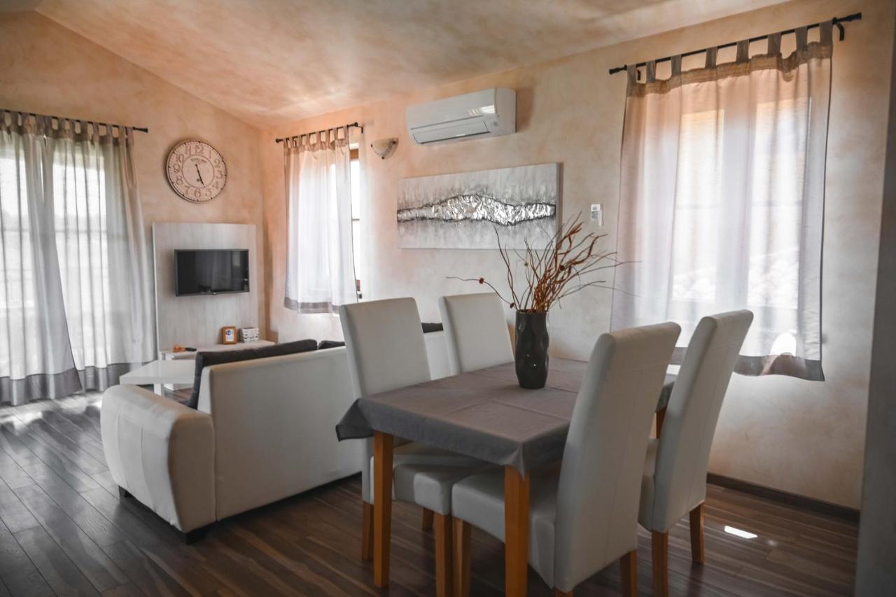 Teo Apartments Фунтана Экстерьер фото